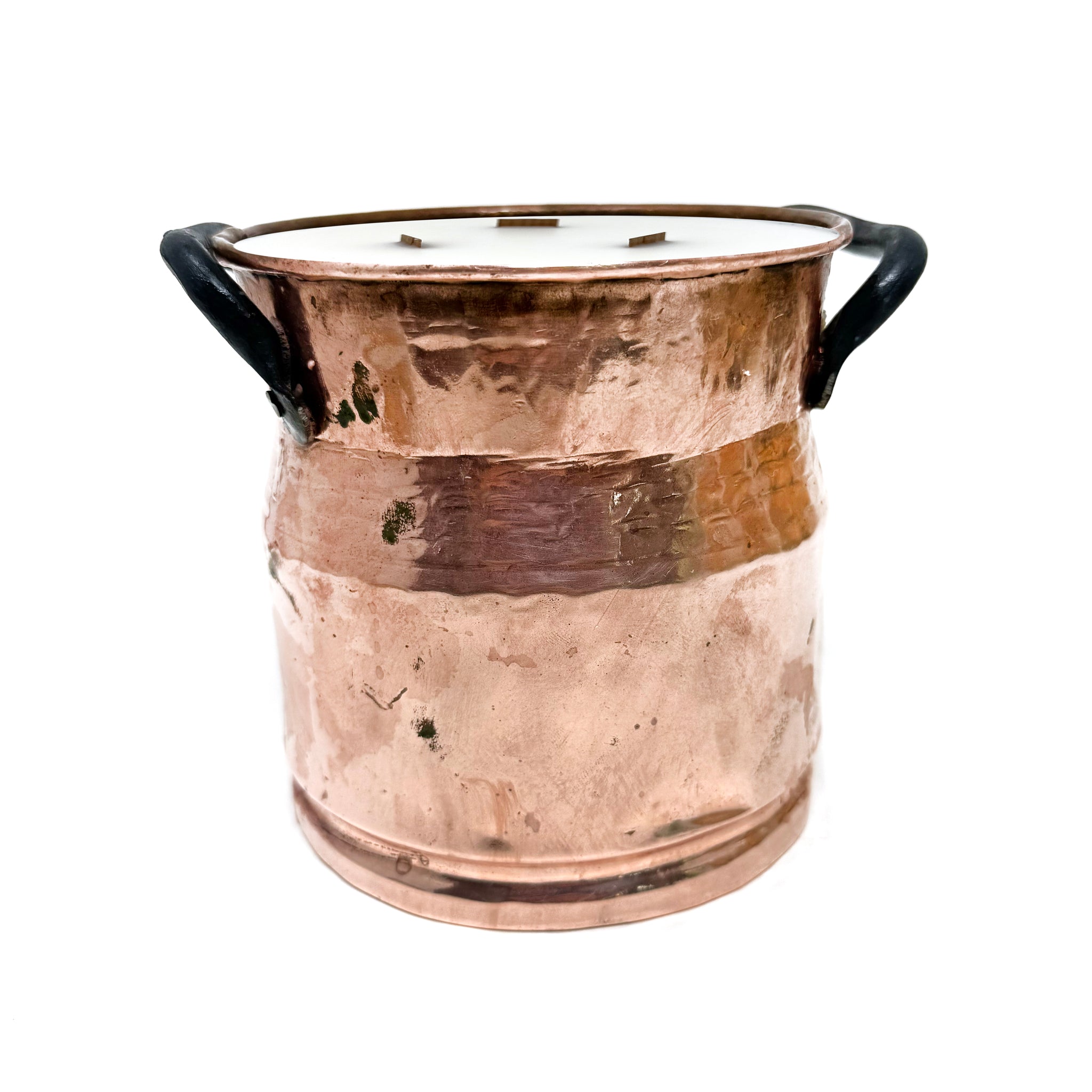 LINDA – Old Flame Candle Co